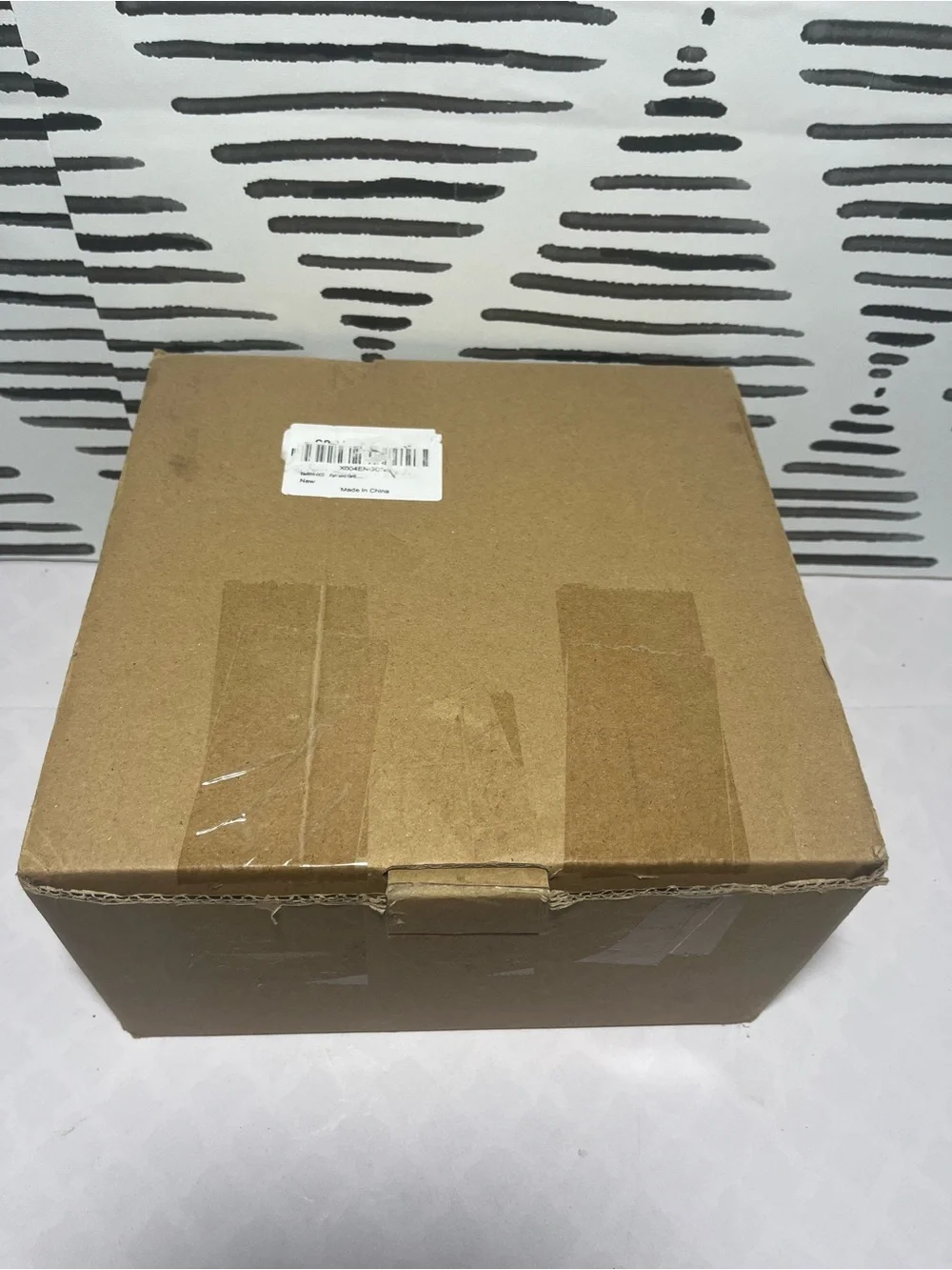White Ceiling Vent Fan with Grill - White